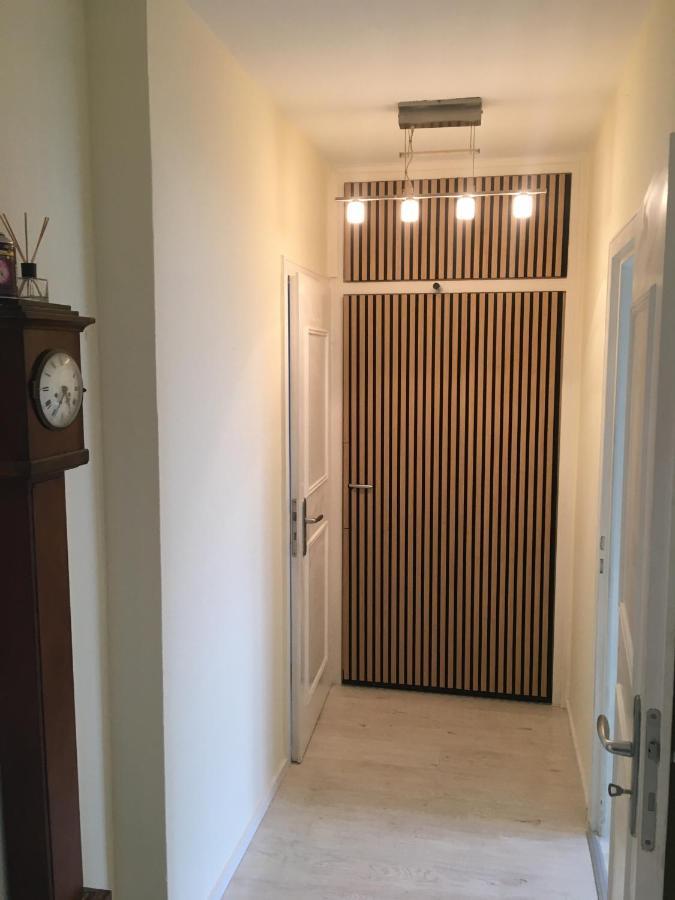 Budget-Unterkunft Im Wunderschonen Haus Mit Herrlichem Panoramablick 뤼네부르크 외부 사진