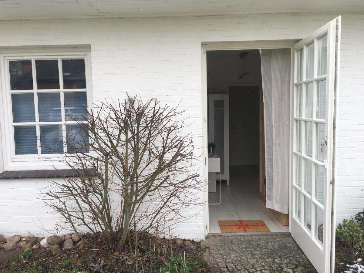 Budget-Unterkunft Im Wunderschonen Haus Mit Herrlichem Panoramablick 뤼네부르크 외부 사진