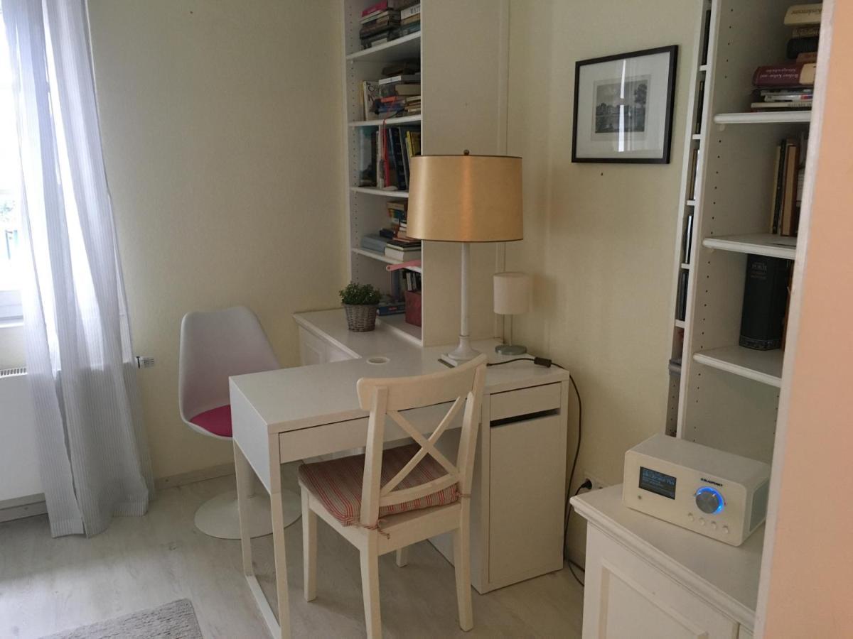 Budget-Unterkunft Im Wunderschonen Haus Mit Herrlichem Panoramablick 뤼네부르크 외부 사진