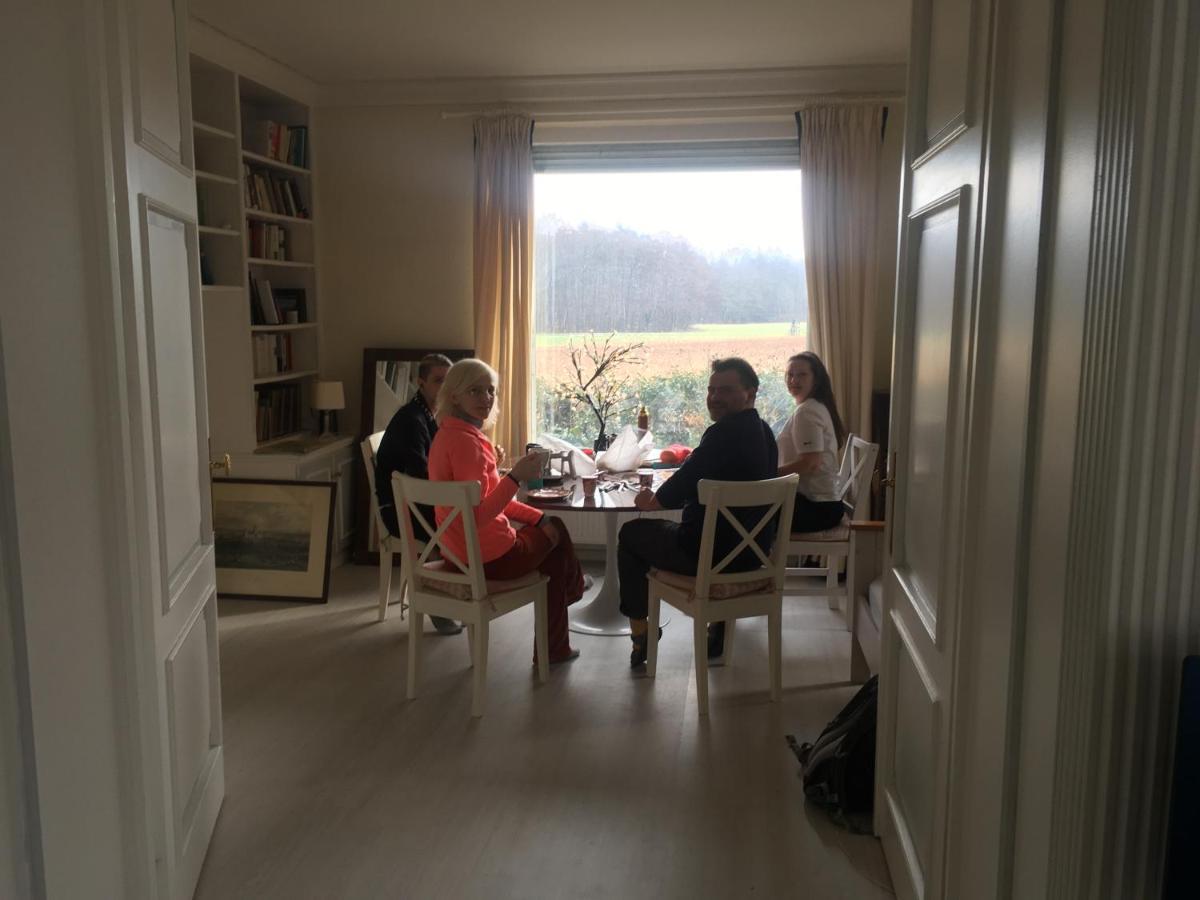 Budget-Unterkunft Im Wunderschonen Haus Mit Herrlichem Panoramablick 뤼네부르크 외부 사진