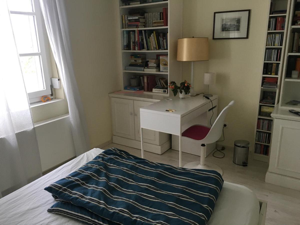 Budget-Unterkunft Im Wunderschonen Haus Mit Herrlichem Panoramablick 뤼네부르크 외부 사진